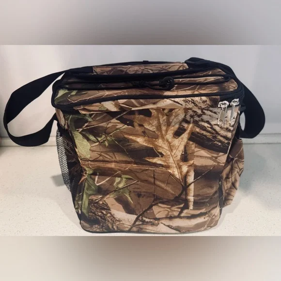 *NWT* Hunters Reserve Camouflage Cooler - Picture 3 of 6
